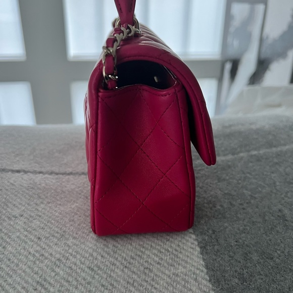 Sold! CHANEL MINI RECTANGULAR TOP HANDLE - Picture 3 of 7